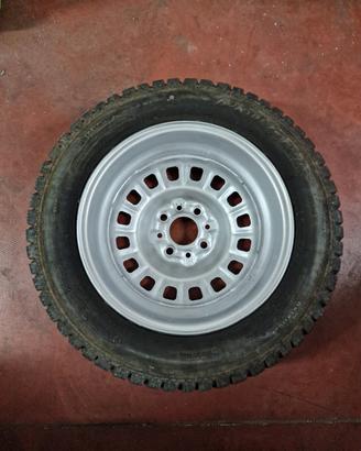 Cerchione in ferro e ricambi usati Fiat Panda 141