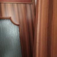 Porte interne in legno, in noce