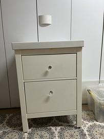 Mobile lavabo con lavandino  Ikea modello Hemnes