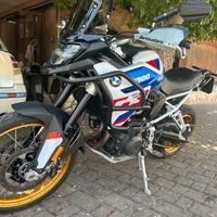 BMW Gs f 900