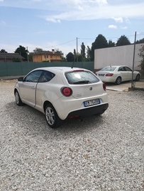 Alfa Romeo Mito bianca per neopatentati 6500 tratt