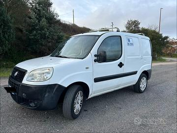 Fiat dobló Isotermico