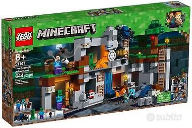 Lego Minecraft 21147 Usato