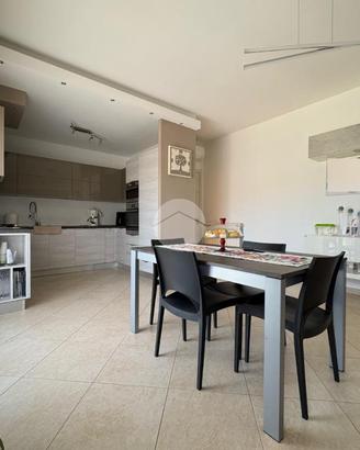3 LOCALI A MONTALTO UFFUGO