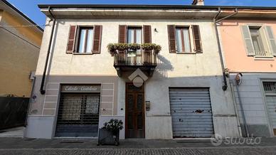 3 LOCALI A SAN MARTINO IN STRADA