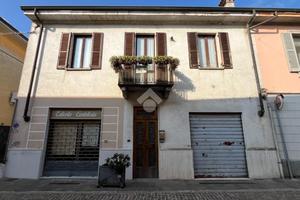 3 LOCALI A SAN MARTINO IN STRADA