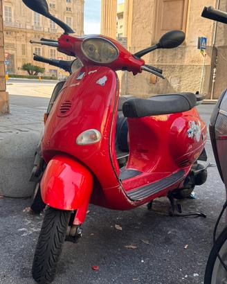 Vespa piaggio 125