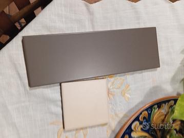 piastrella colore caffè 