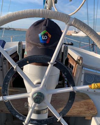 Imbarcazione a vela 35 piedi bandiera Italiana
