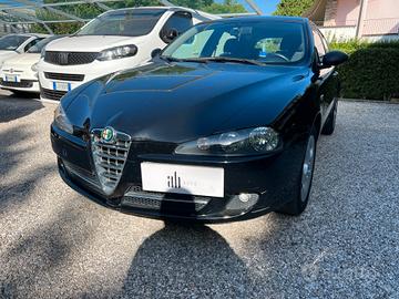 Alfa Romeo 147 1.6 16V TS (105) 5 porte Progressio