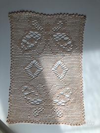 Centrino all’ uncinetto