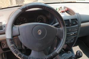 Renault Clio 2004