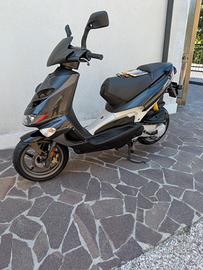 Aprilia SR 50 SPORT 