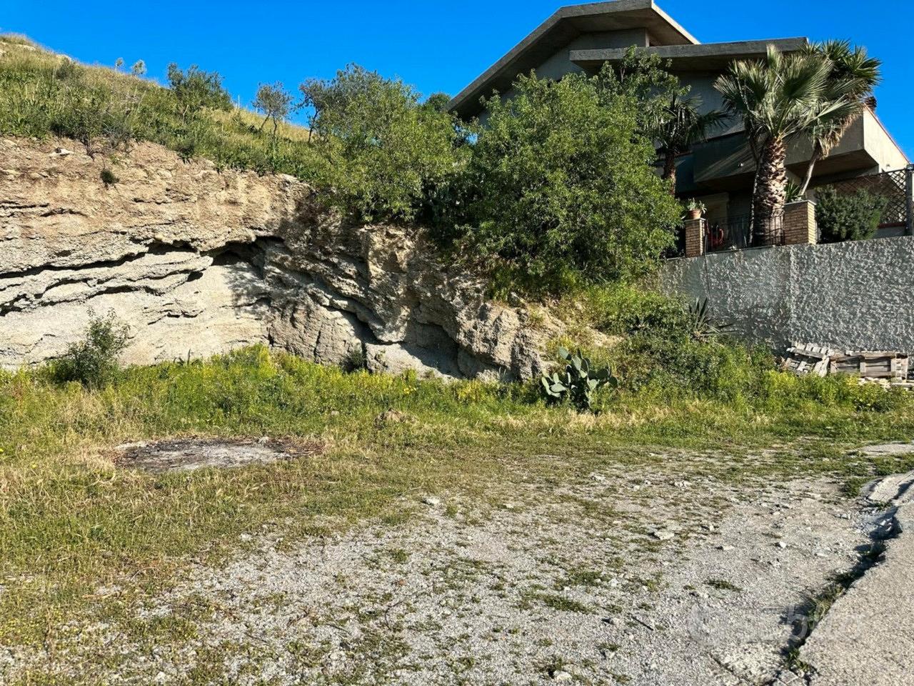 Terreno Edificabile Lazzaro 1400 Mq - Altro