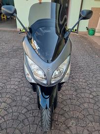 Yamaha T Max - 2009