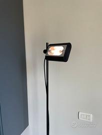 Piantana - lampada da terra