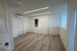 UFFICIO A MONTEBELLUNA
