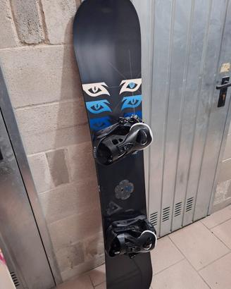 Tavola snowboard Nitro + attacchi Drake