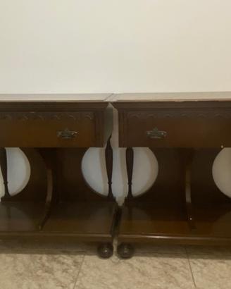 Set di Comodini Tavolini vintage anni 60 in legno