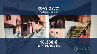 Immobile in asta di 175 m² con box auto a Roasio