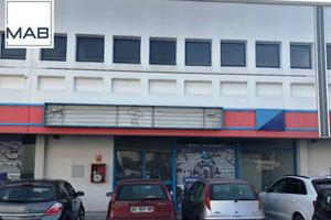 Immobile di 1050 m² con 1 locale a Nola