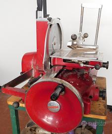 Stupenda affettatrice a volano general lama 36 cm