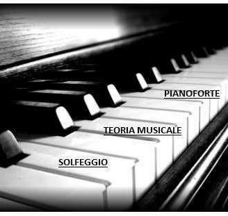 Lezioni di teoria pianoforte e canto