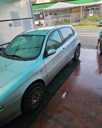alfa romeo 147 jtd