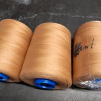 fili per tagliacuci o macchina da cucire 