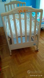 Pali lettino e cassettiera