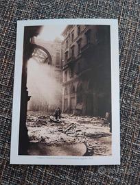 set foto di Milano in BN