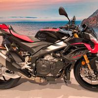 Aprilia Tuono V4 1100 Factory
