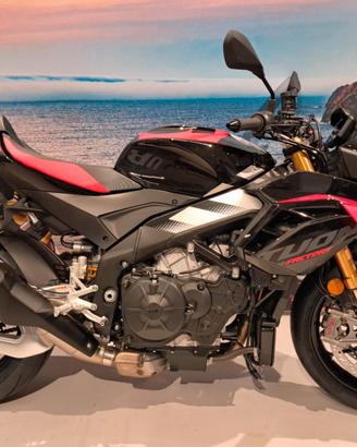 Aprilia Tuono V4 1100 Factory