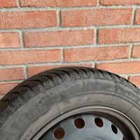 Ruote con cerchioni per Renault Clio