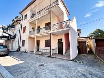 Bilocale/p.mazzini/16.05-30.05/p.auto/200m dal mar