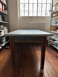 Tavolo da studio/laboratorio