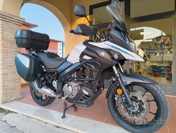 Suzuki V Strom DL 650 - 2020 - km 24200