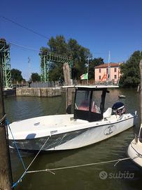 Barca chris craft scorpion 213