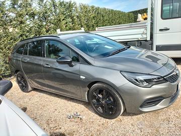 OPEL ASTRA SPORTS TOURER+