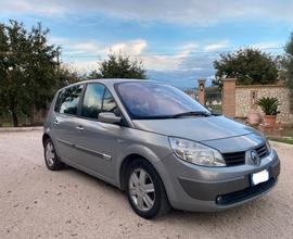 RENAULT Scénic 2ª serie - 2004