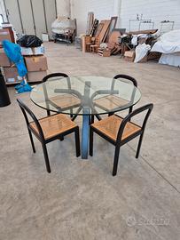 Tavolo cristallo con 4 sedie