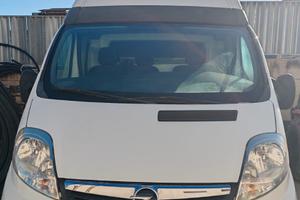 Opel Vivaro Van tetto alto