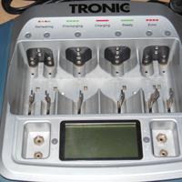 Caricabatterie elettronico