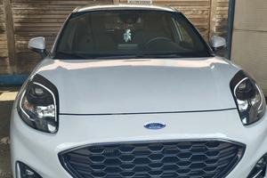 PUMA STline Hybrid.  FULL OPTIONAL 