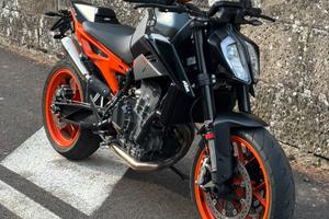 KTM Duke 890 GP