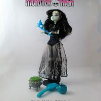 Frankie Stein Ghouls Rule