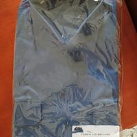 camicia militare o guardia giurata 