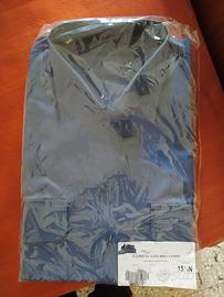 camicia militare o guardia giurata 