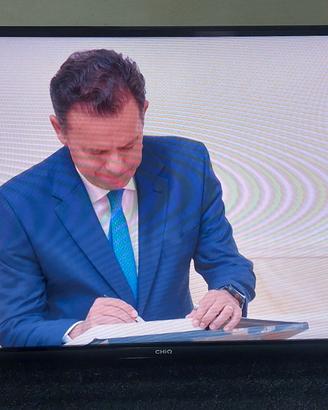 Tv 32 pollici smart free wifi 