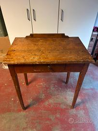 Scrittoio in legno vintage